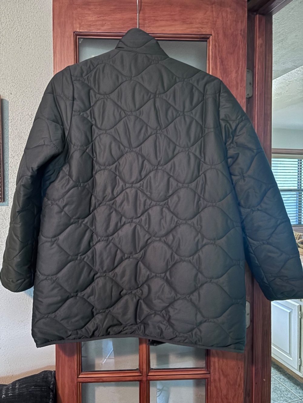 Quince Featherless Quilted Long Puffer Jacket Size Large - Picture 4 of 6